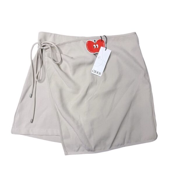 NWT CIDER knotted wrap mini skirt size Small - Picture 2 of 6